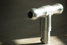 Carbon Tech T-Handle image 0