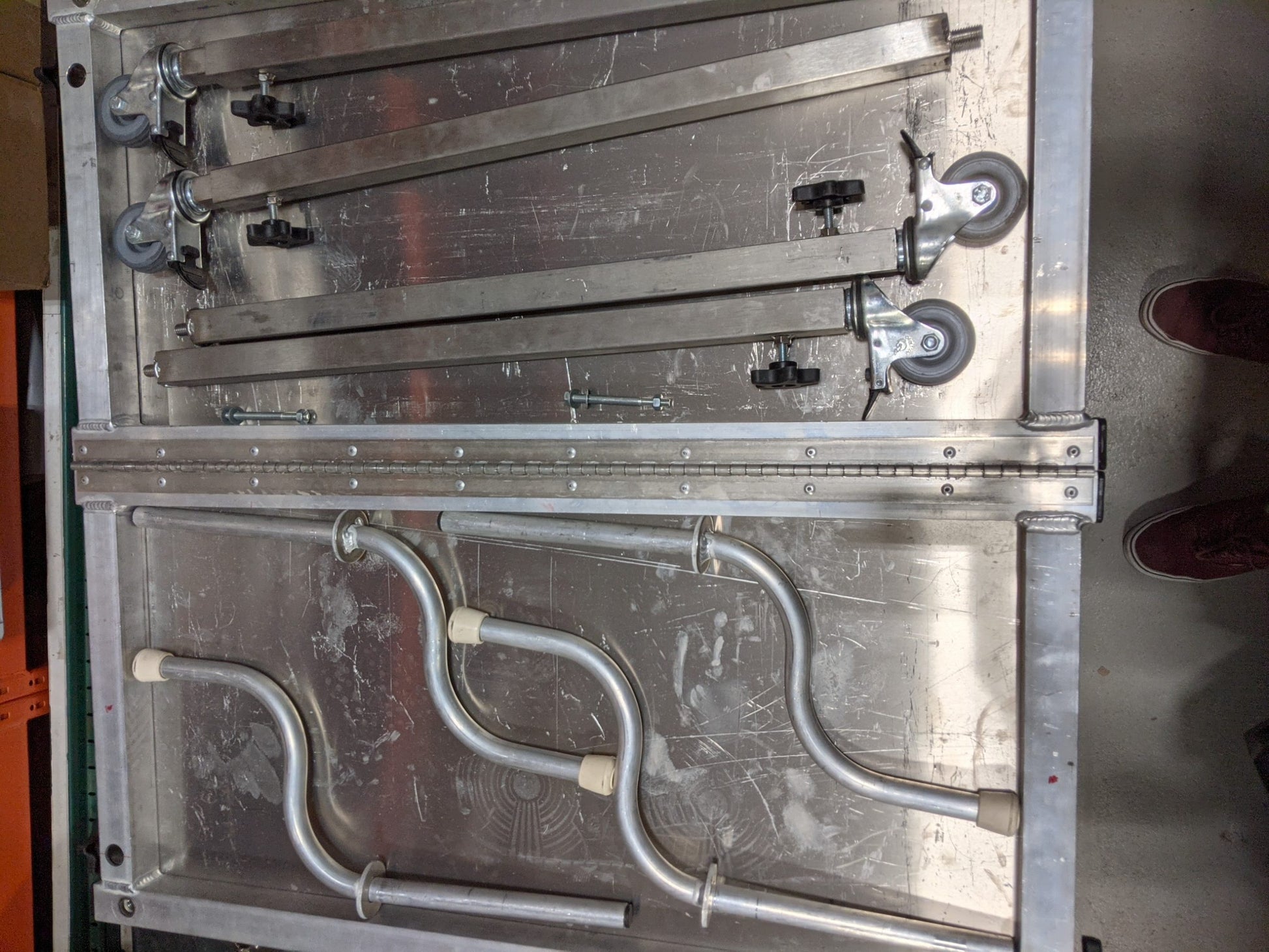 Refurbished Aluminum Suitcase Hoodstand image 1